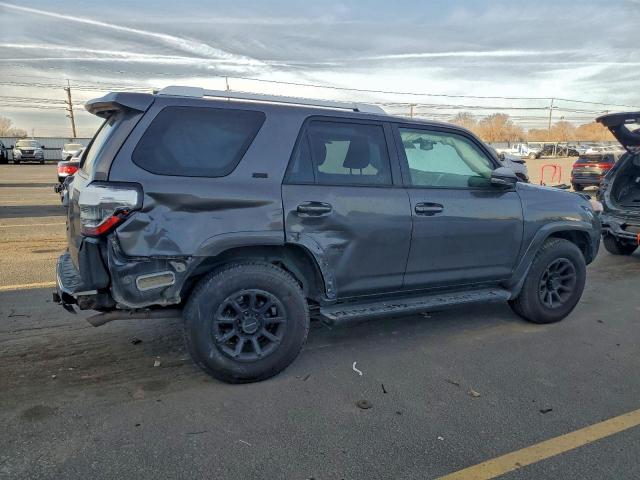 Toyota 4Runner Sr5/sr5 Premium Image 2