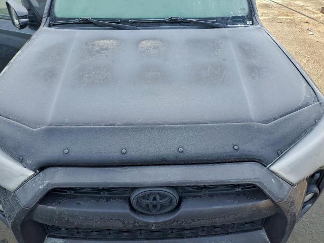 Toyota 4Runner Sr5/sr5 Premium Image 10