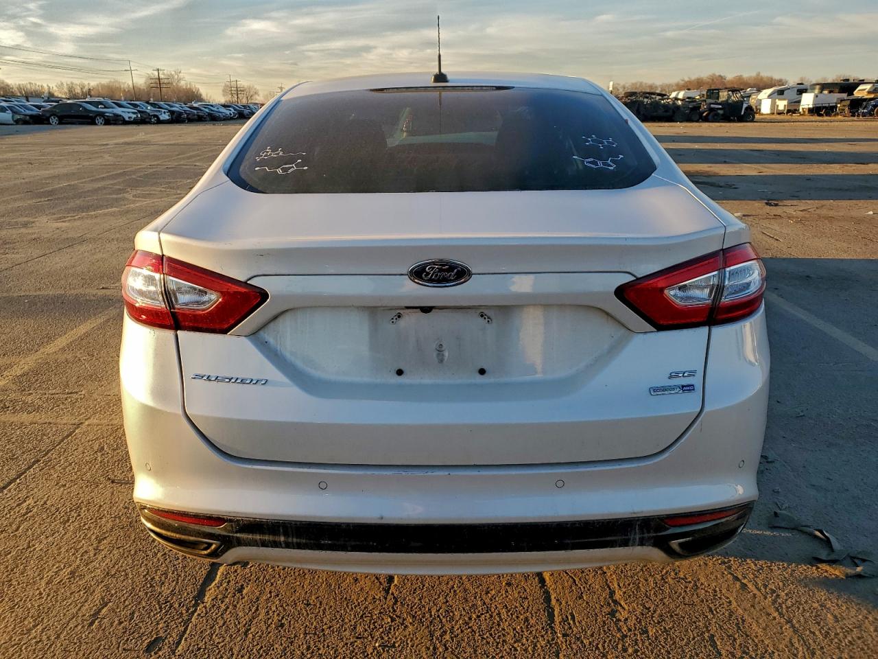 Ford Fusion Se Image 3
