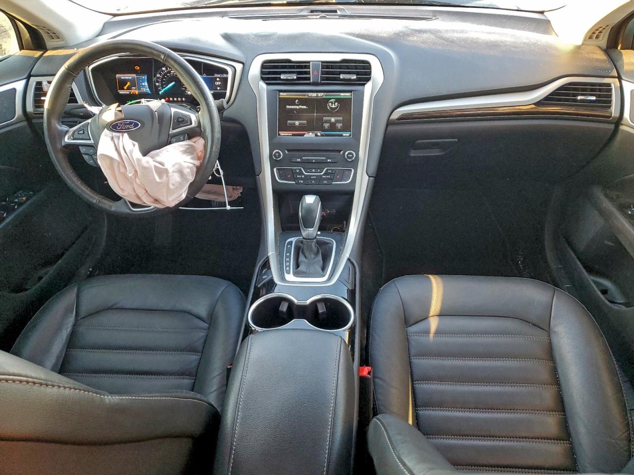 Ford Fusion Se Image 10
