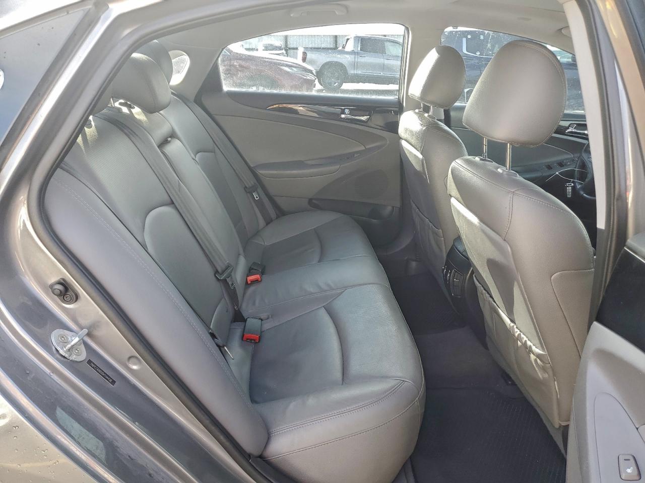 Hyundai SONATA Se Image 7