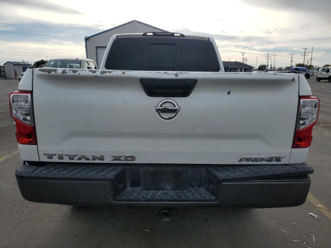 Nissan Titan Sl Image 5