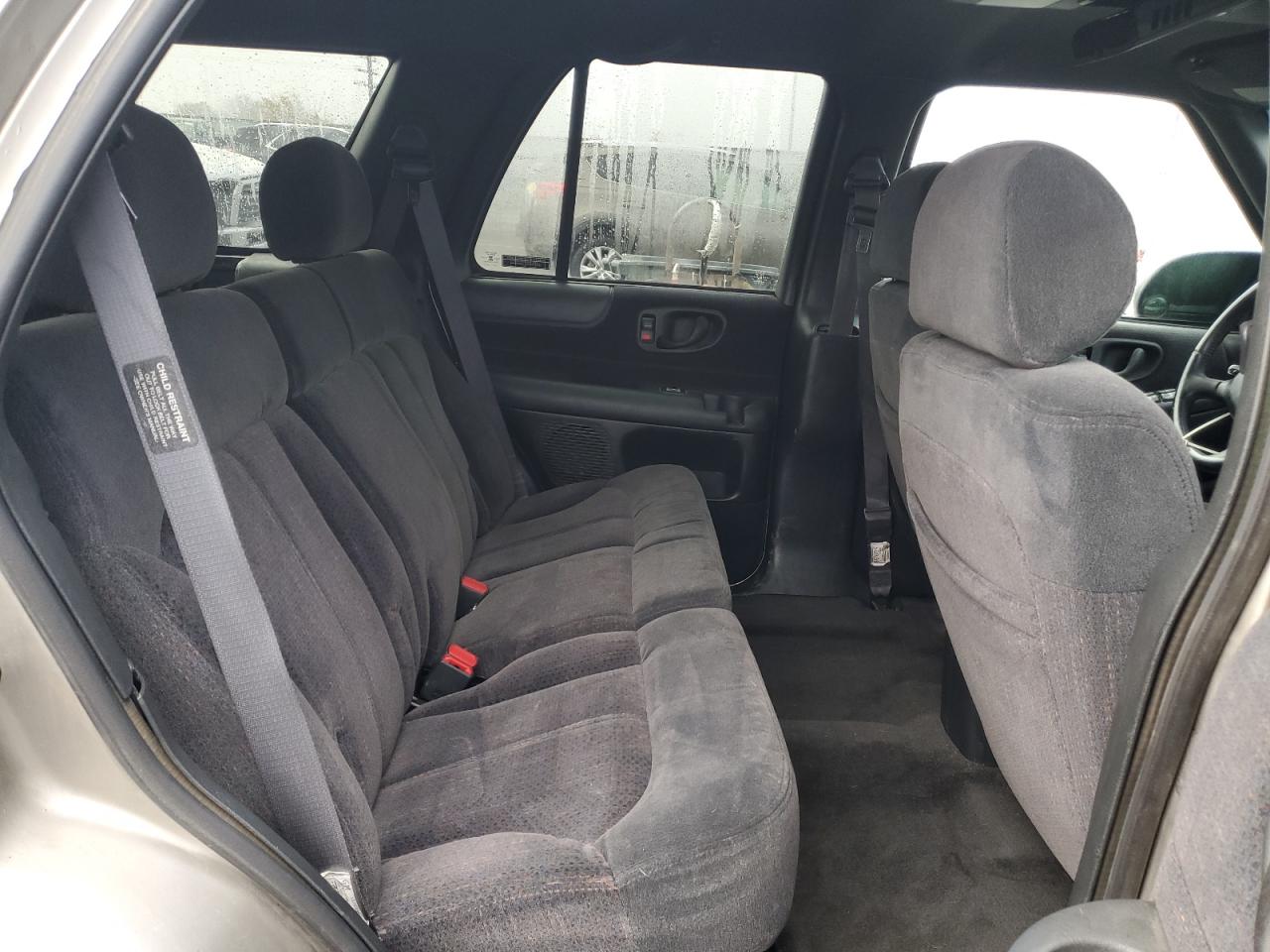 Chevrolet Blazer Image 12