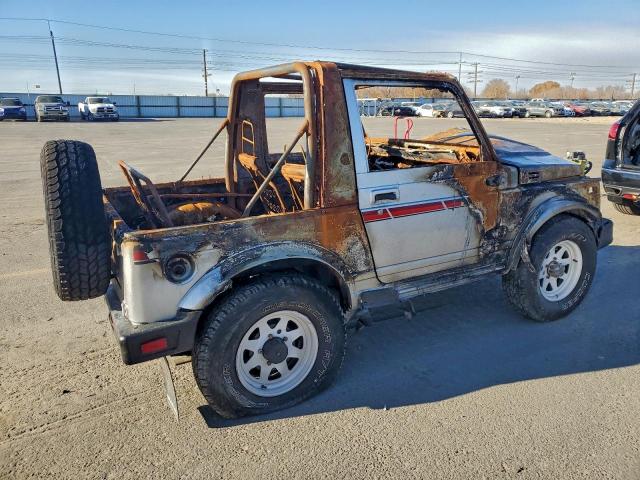 Suzuki Samurai Image 7