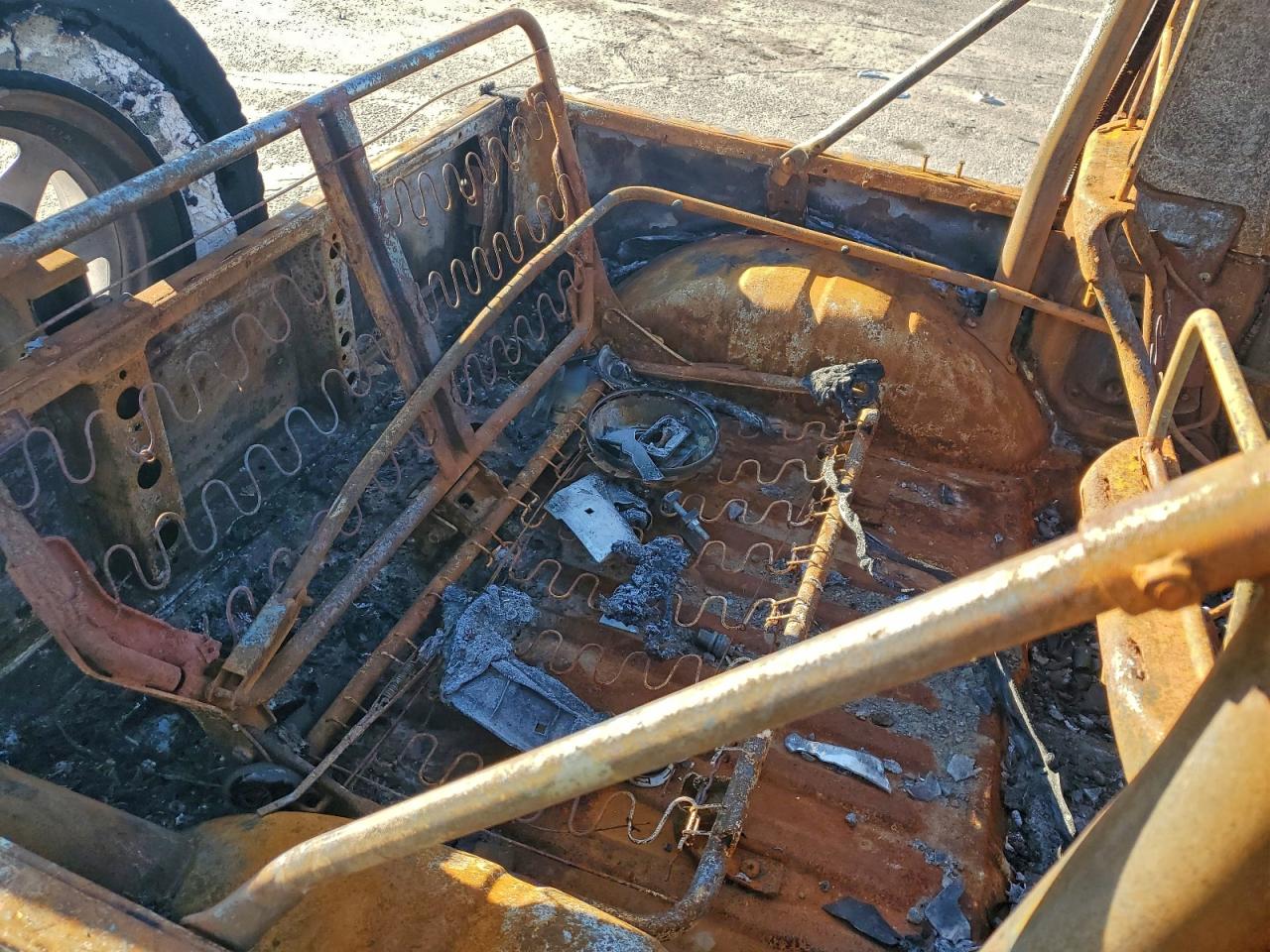 Suzuki Samurai Image 10