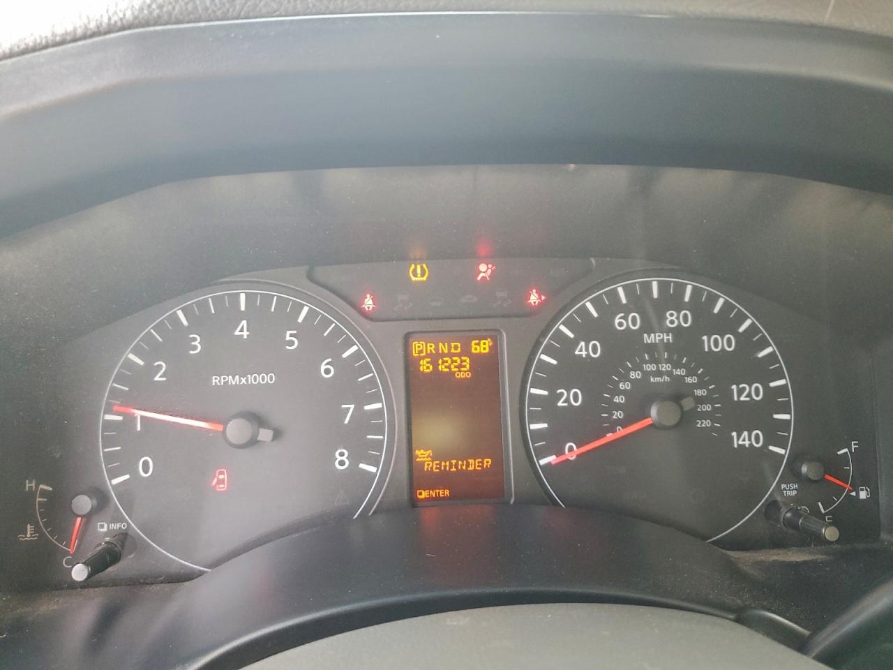 Nissan Nv 2500 Image 8