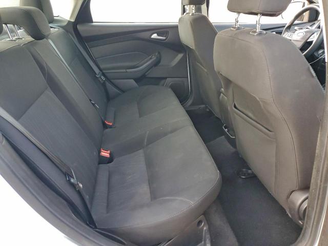 Ford Focus Se Image 6