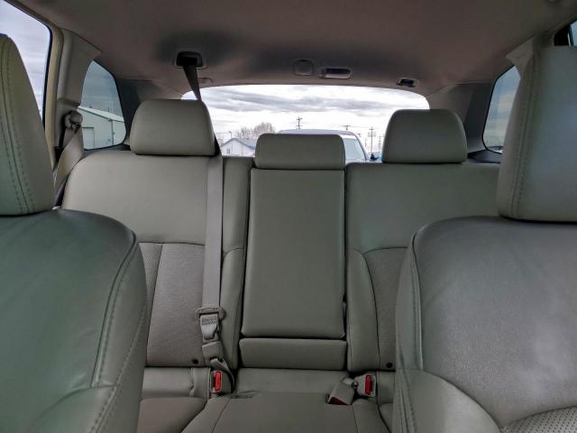 Subaru Outback 2.5i Limited Image 7