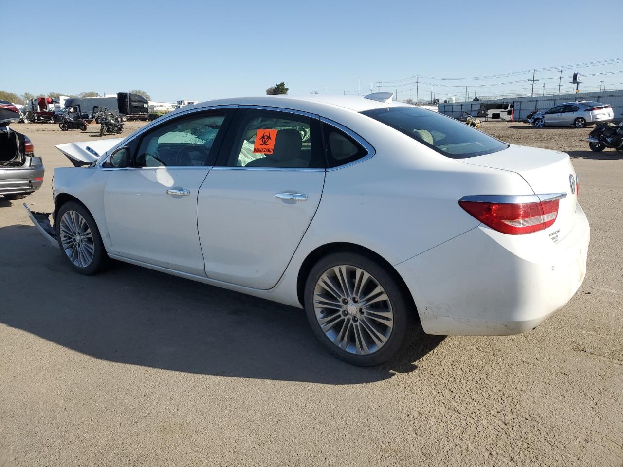 Buick Verano Image 2