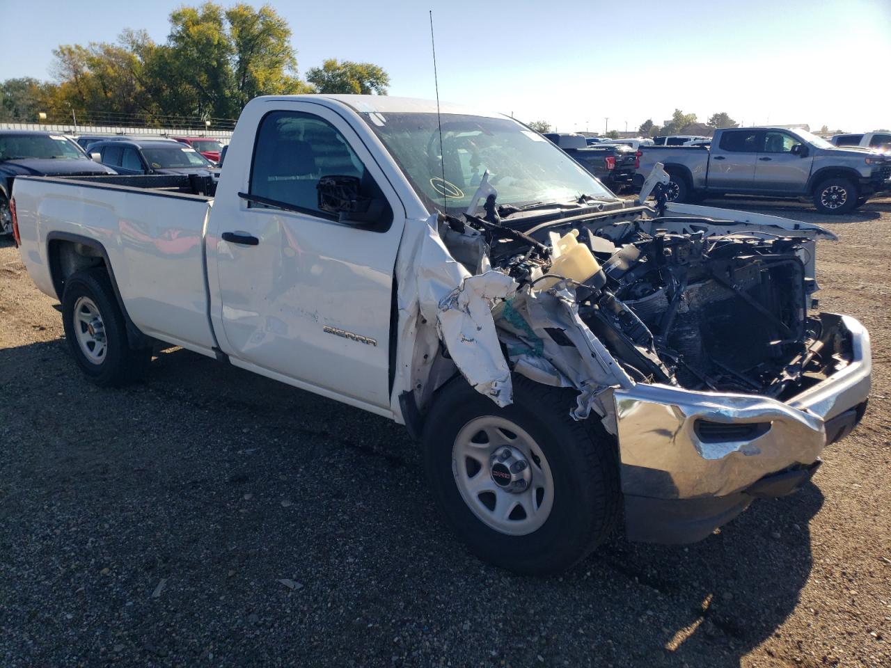 GMC Sierra C1500 Image 8