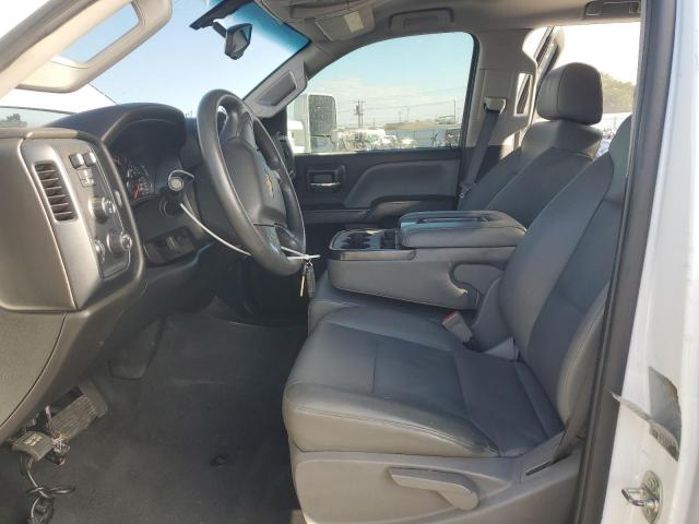 Chevrolet Silverado K3500 Image 9