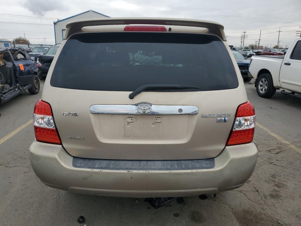 Toyota Highlander Hybrid Image 6