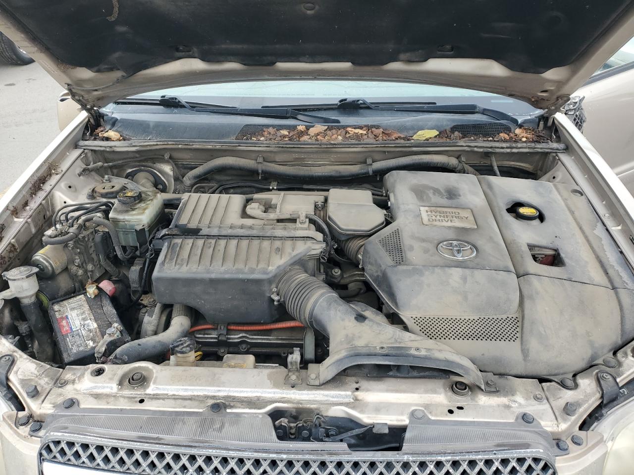 Toyota Highlander Hybrid Image 13