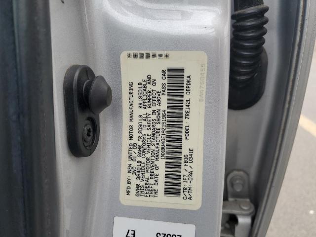 Toyota Corolla Base Image 9