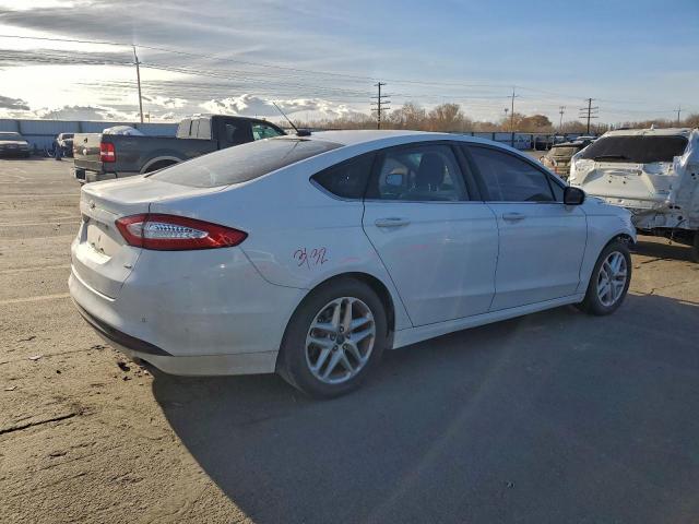 Ford Fusion Se Image 9