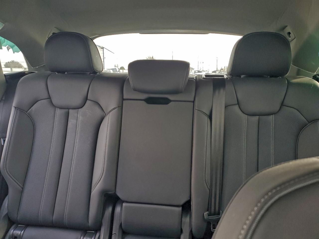 Audi Q5 Prestige 45 Image 8