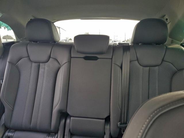 Audi Q5 Prestige 45 Image 8