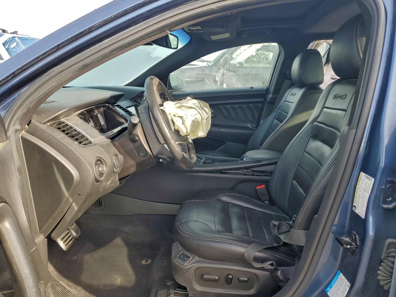 Ford Taurus Sho Image 11