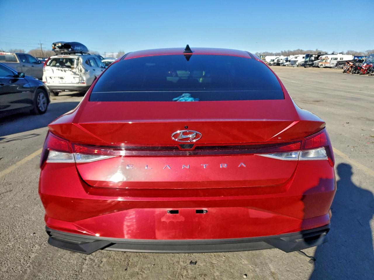 Hyundai ELANTRA Sel Image 12