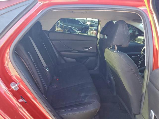 Hyundai ELANTRA Sel Image 9