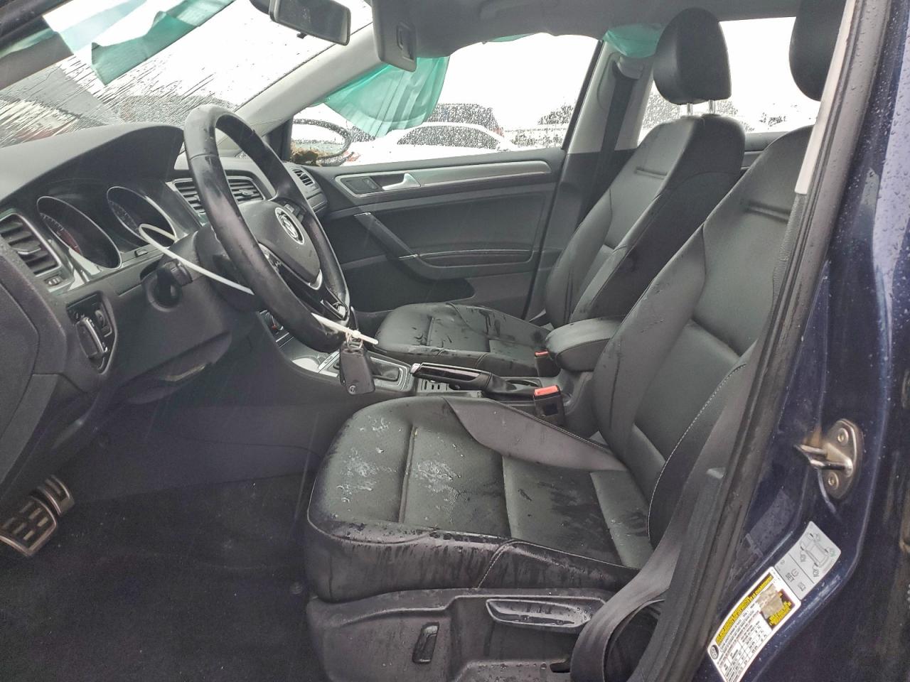 Volkswagen Golf S Image 6