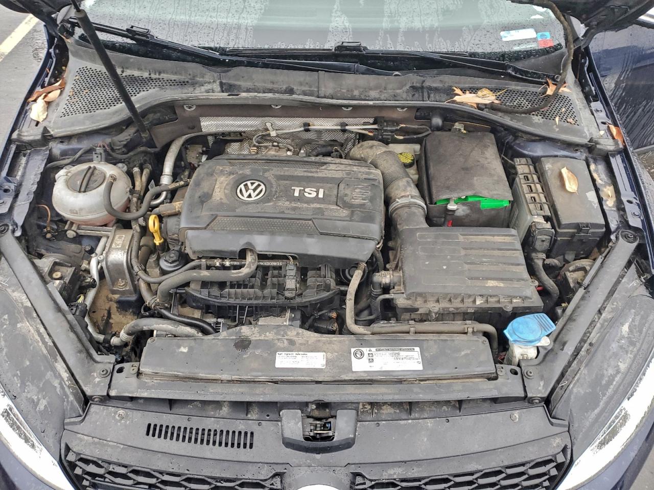 Volkswagen Golf S Image 12