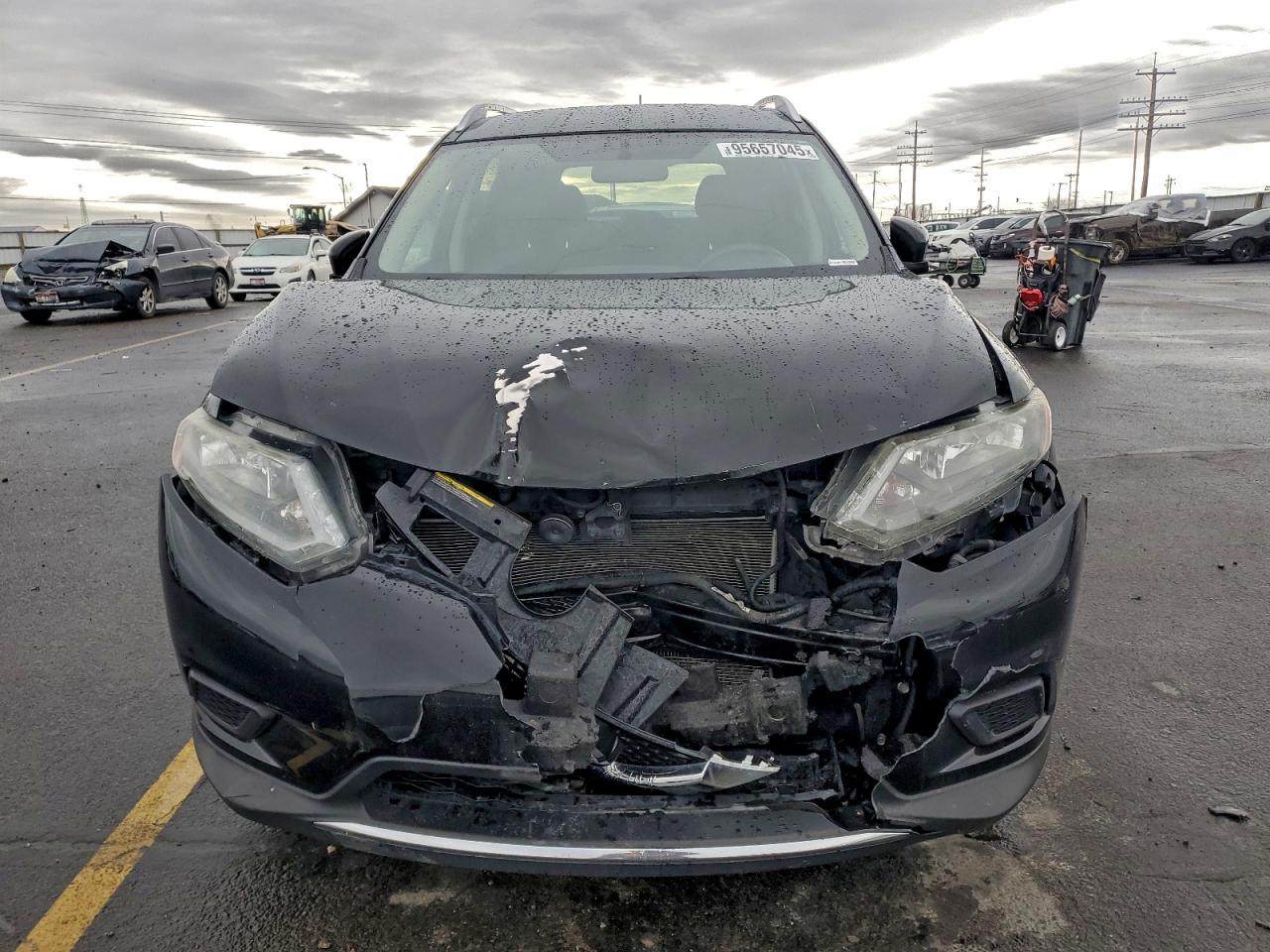 Nissan Rogue S Image 3