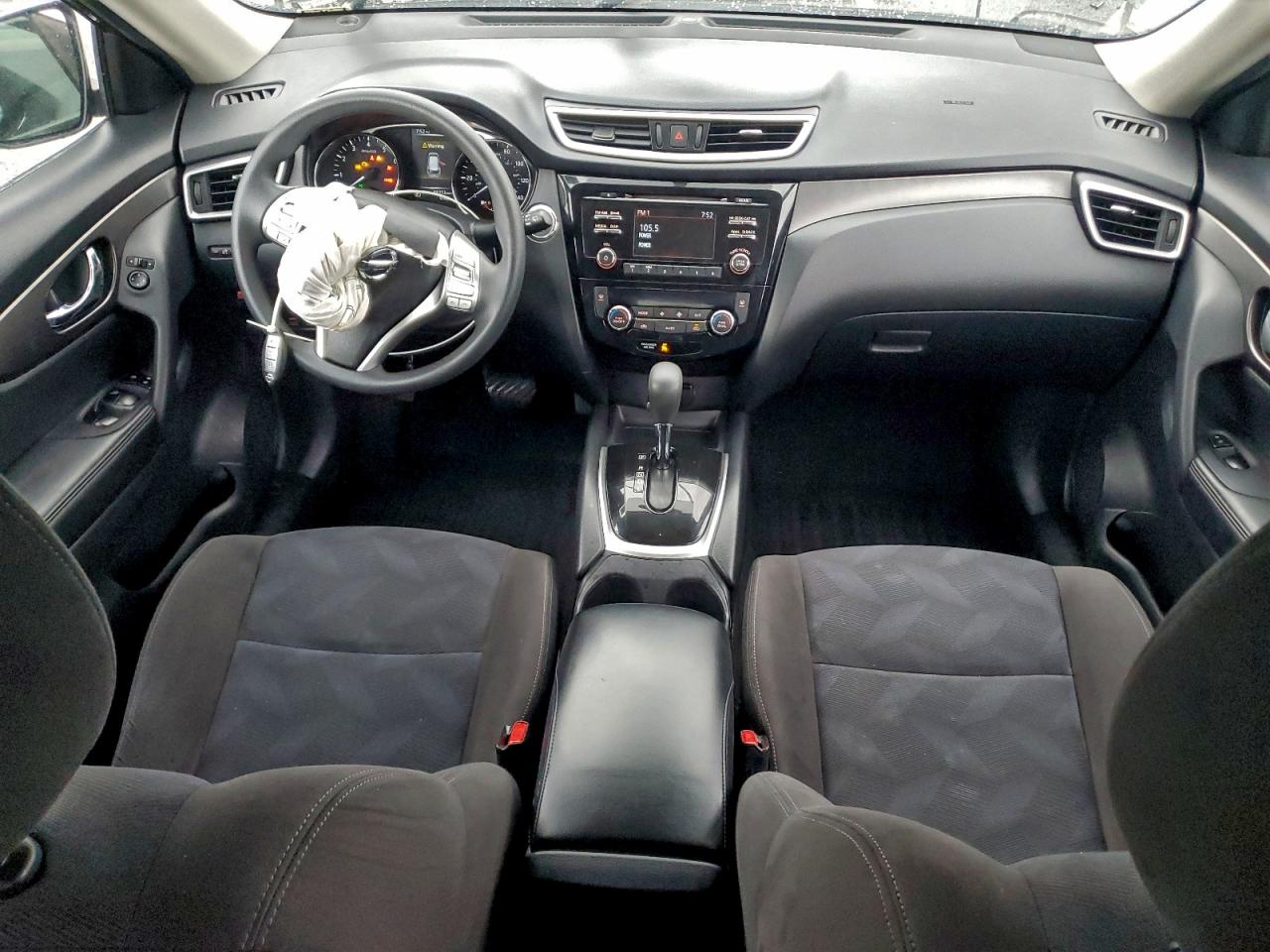 Nissan Rogue S Image 12