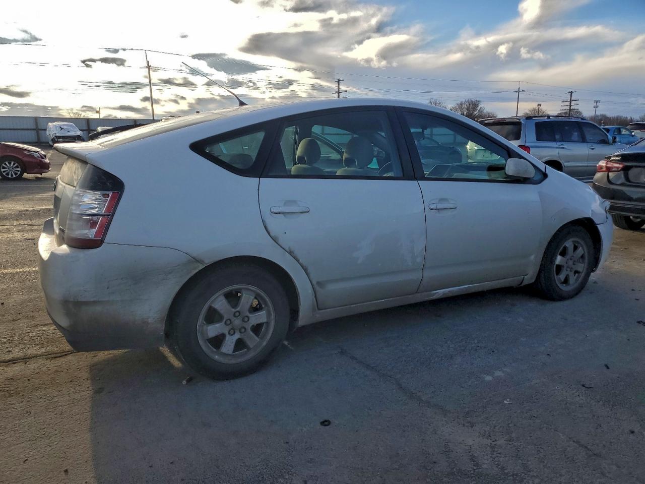 Toyota Prius Image 3