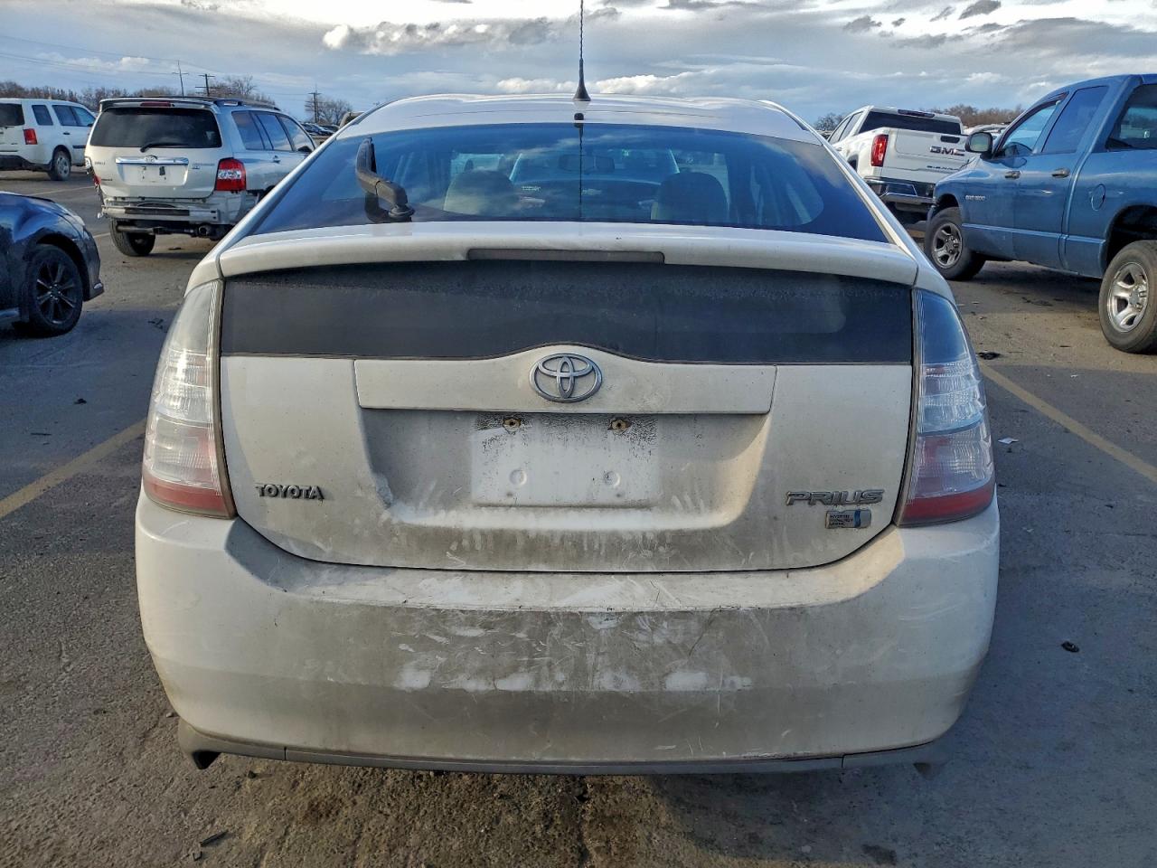Toyota Prius Image 4