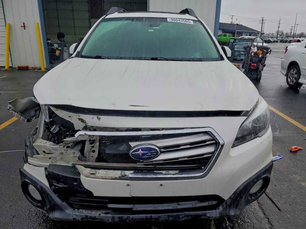 Subaru Outback 3.6r Limited Image 2