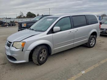  Salvage Dodge Caravan