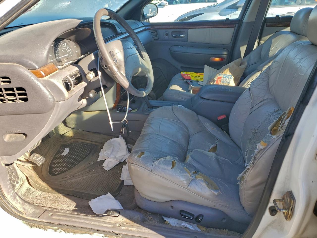 Chrysler LHS Image 8