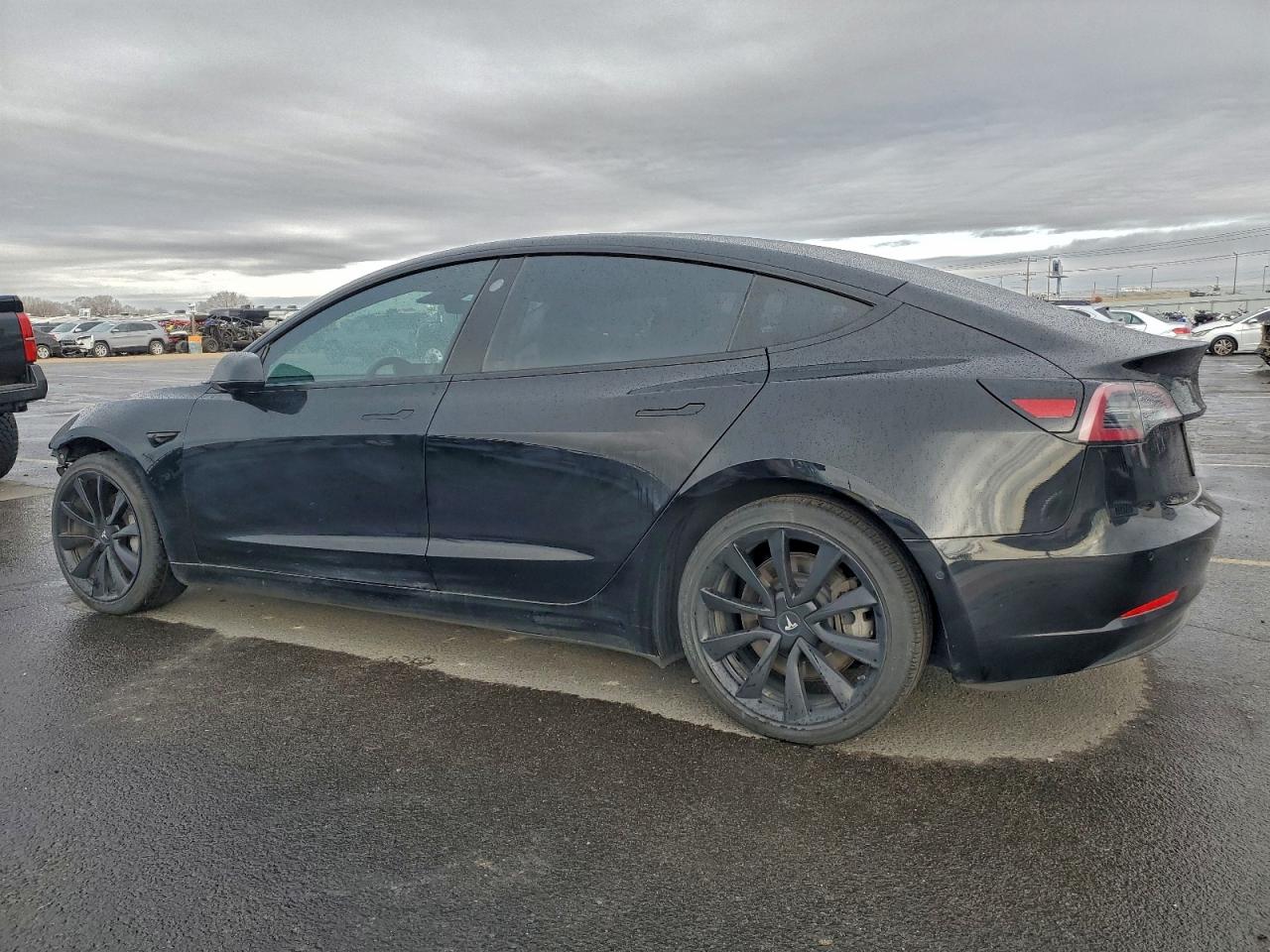 Tesla Model 3 Image 2