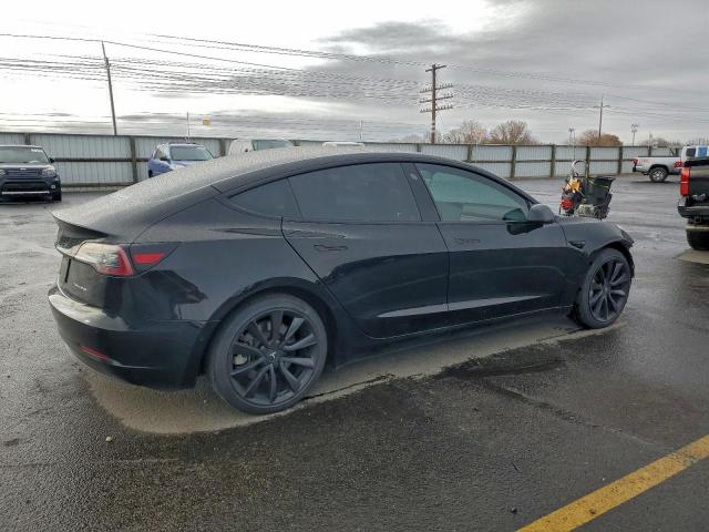 Tesla Model 3 Image 3