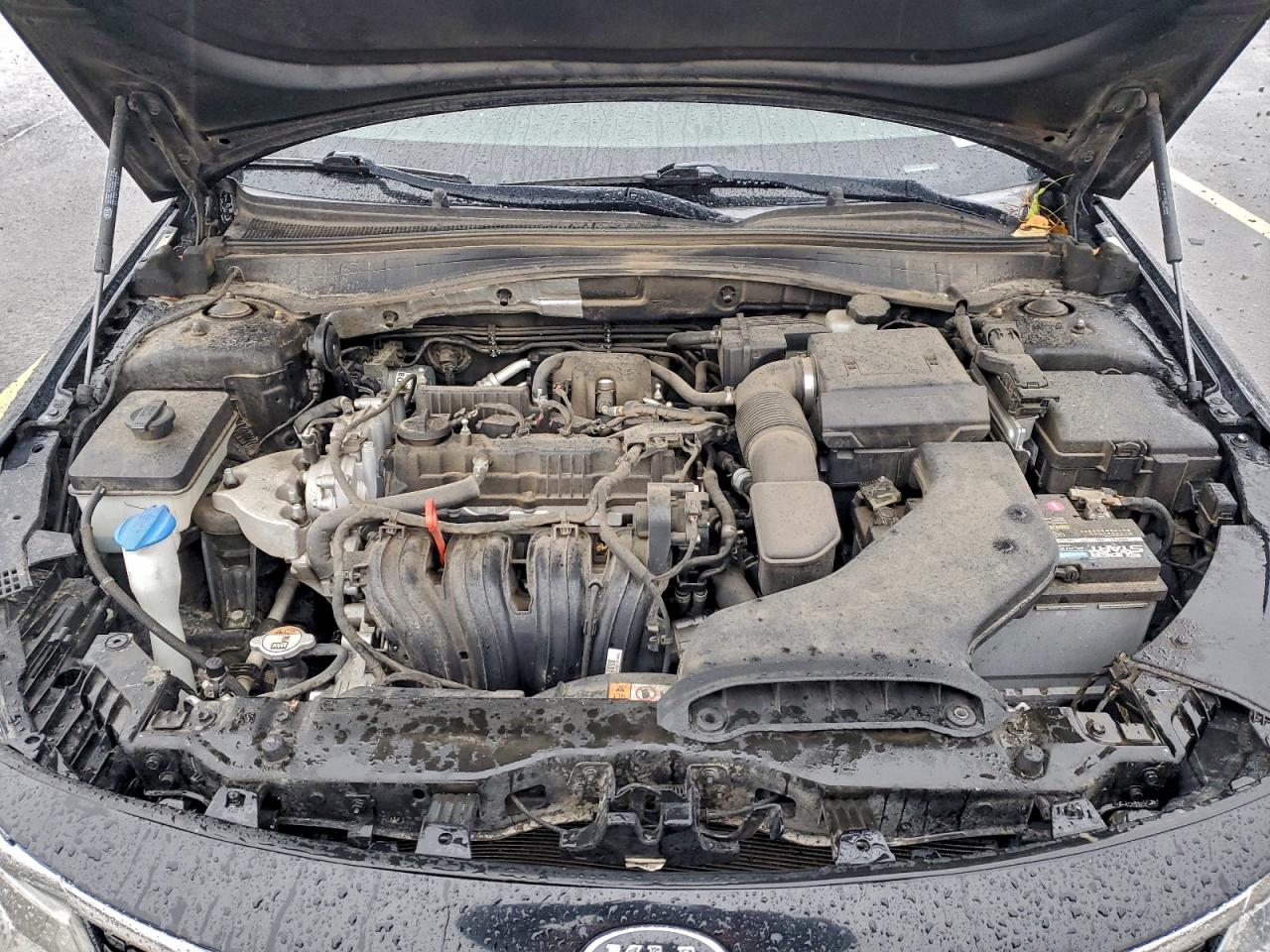 Kia Optima Lx Image 9