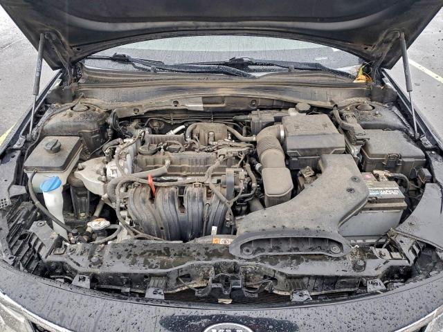 Kia Optima Lx Image 9