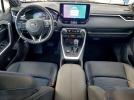 Toyota RAV4 Xse Image 6