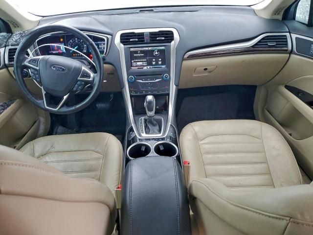 Ford Fusion Se Phev Image 10