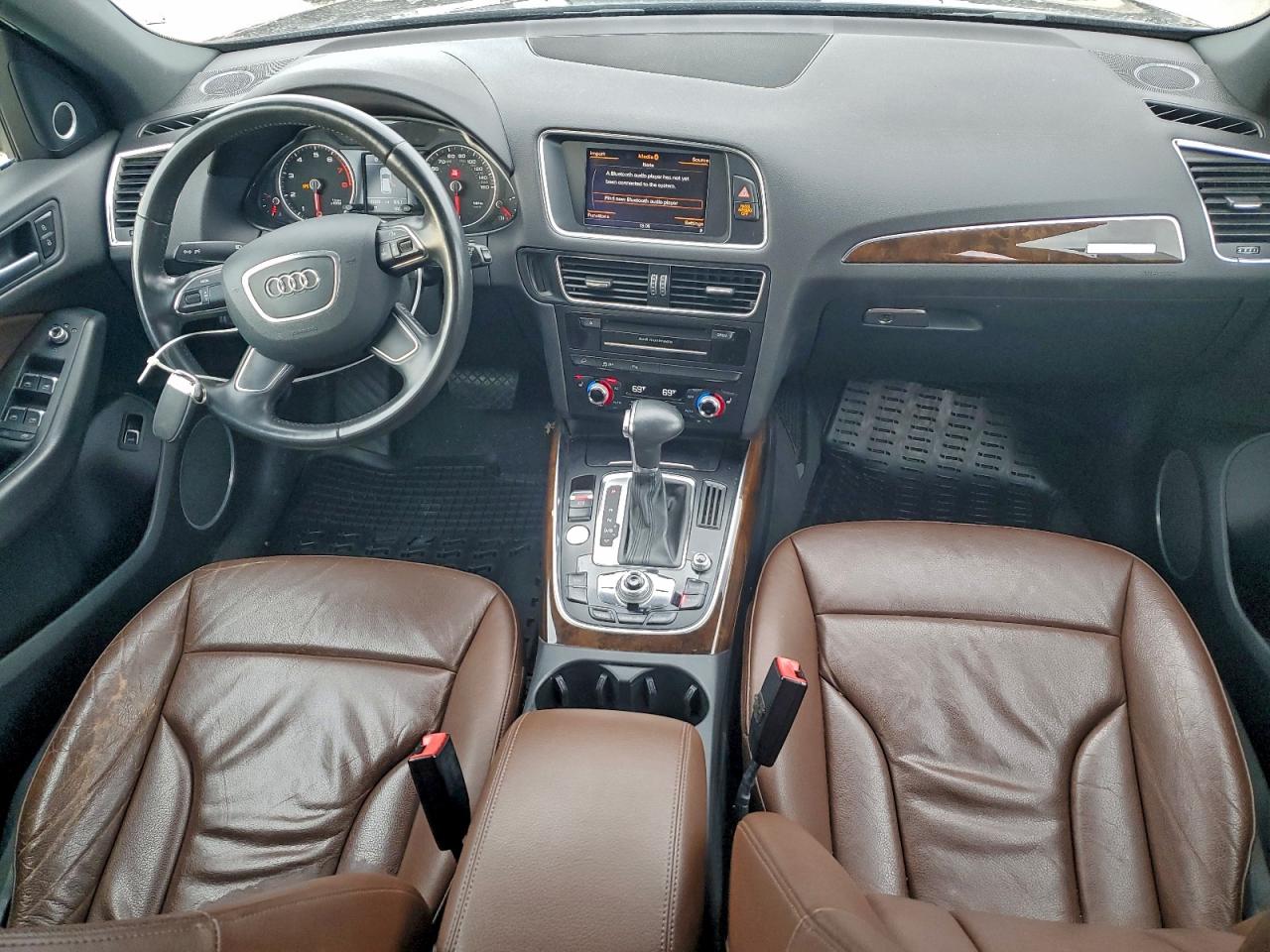 Audi Q5 Premium Plus Image 10