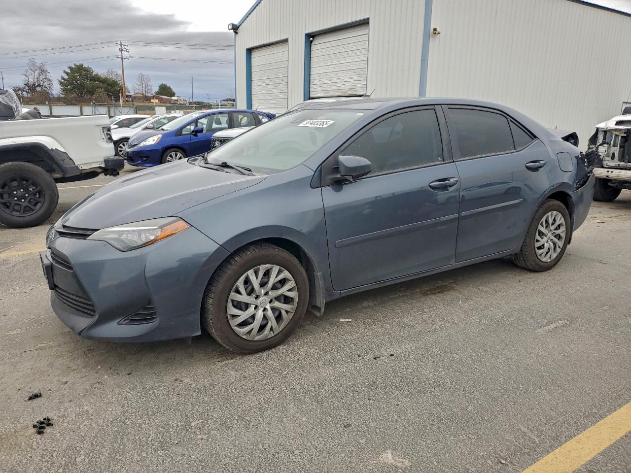 Toyota Corolla L Image 1