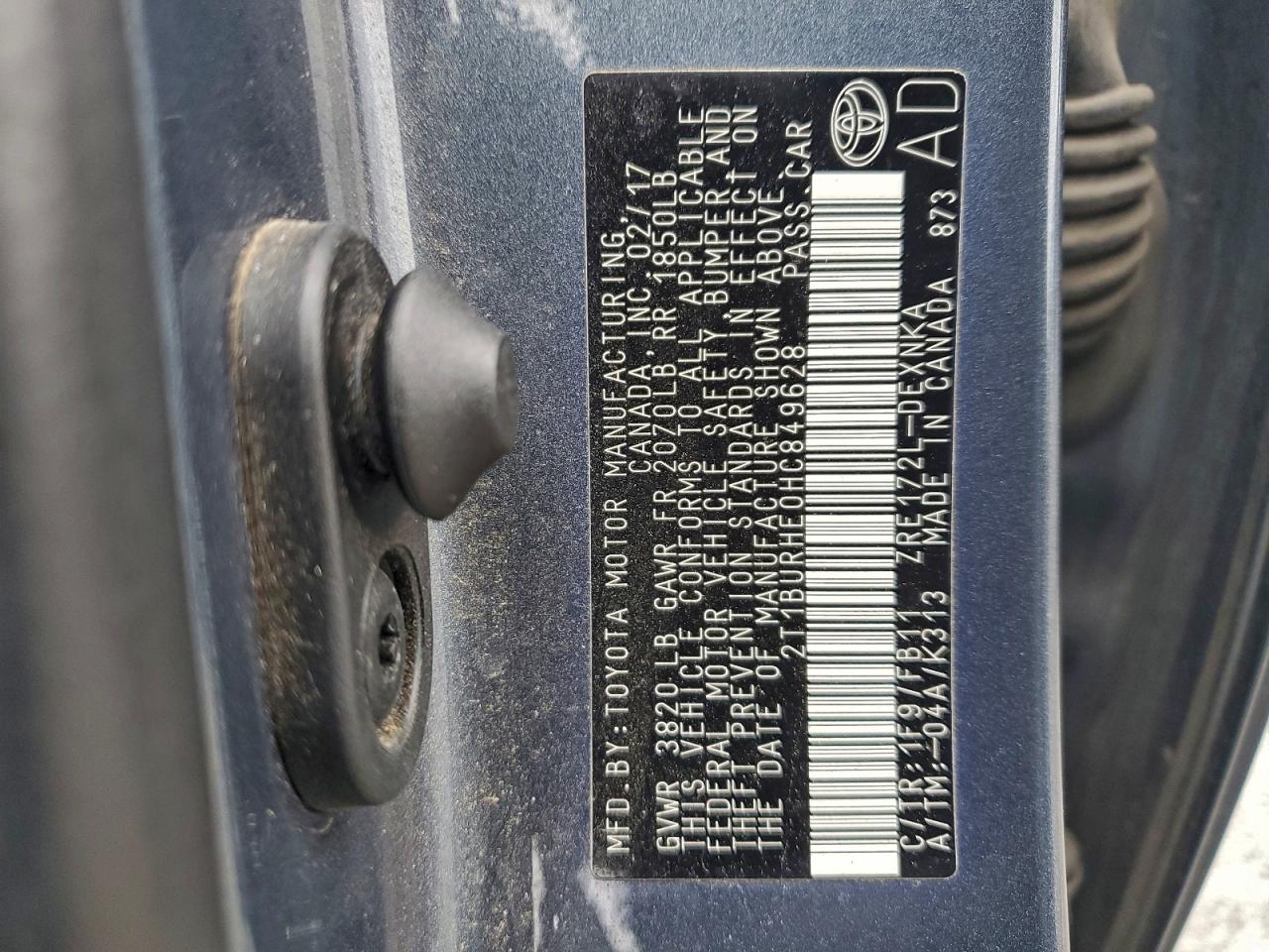 Toyota Corolla L Image 8