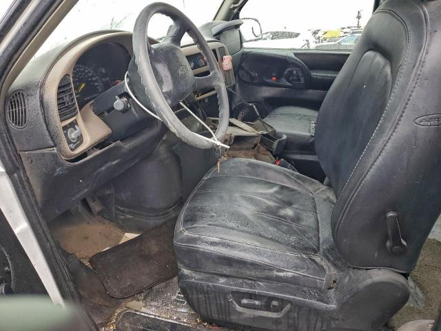 Chevrolet Astro Image 10