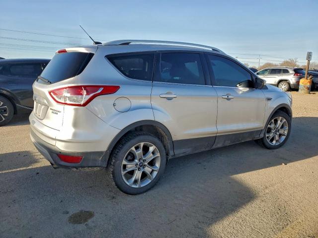 Ford Escape Titanium Image 3