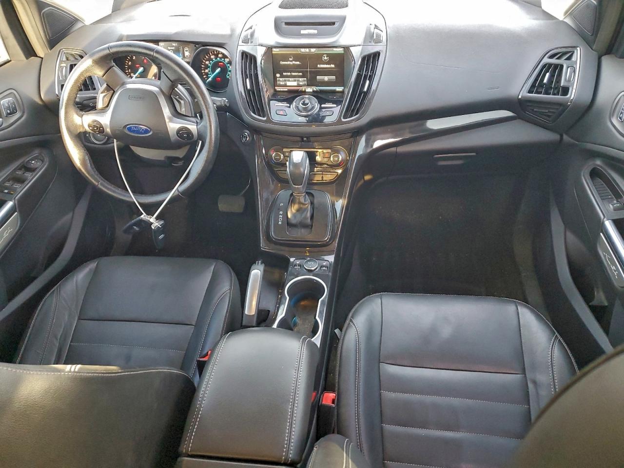 Ford Escape Titanium Image 5