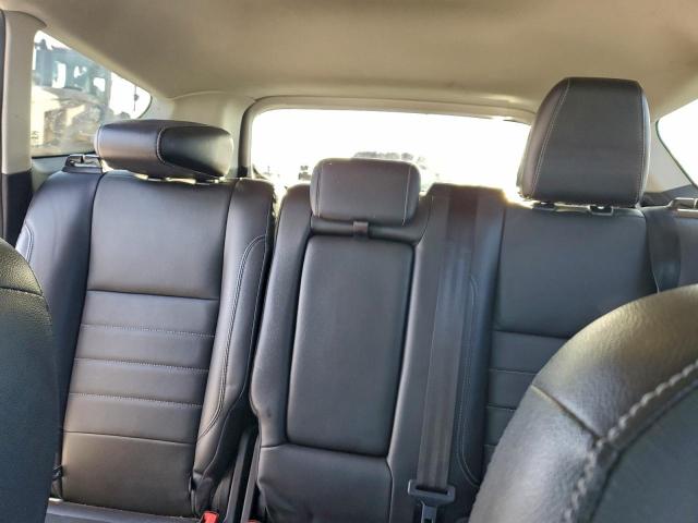 Ford Escape Titanium Image 11