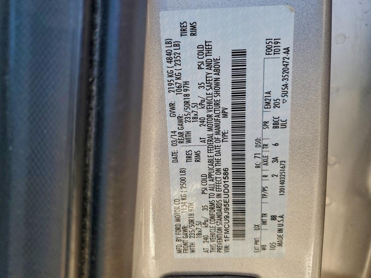 Ford Escape Titanium Image 12