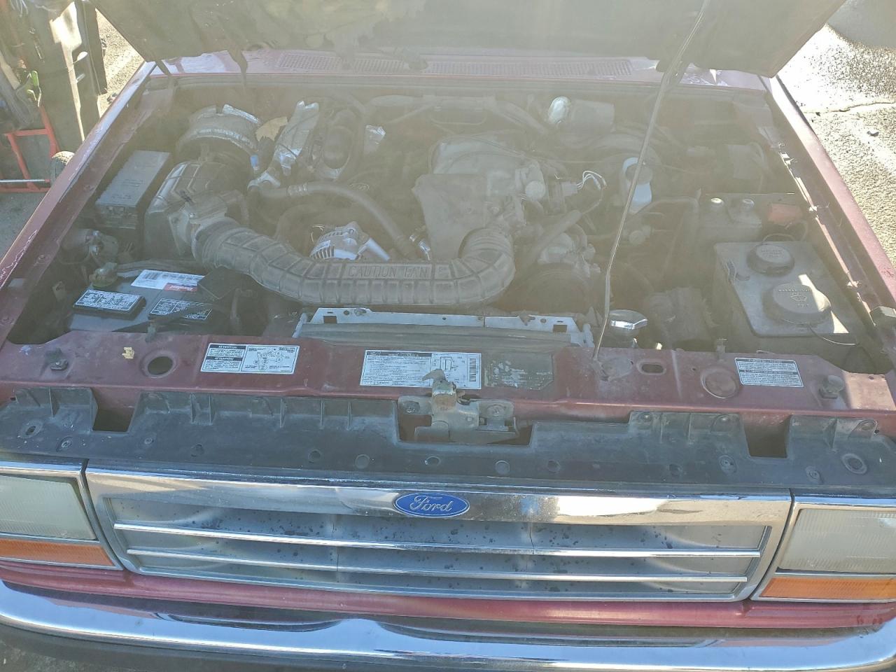 Ford Explorer Image 7