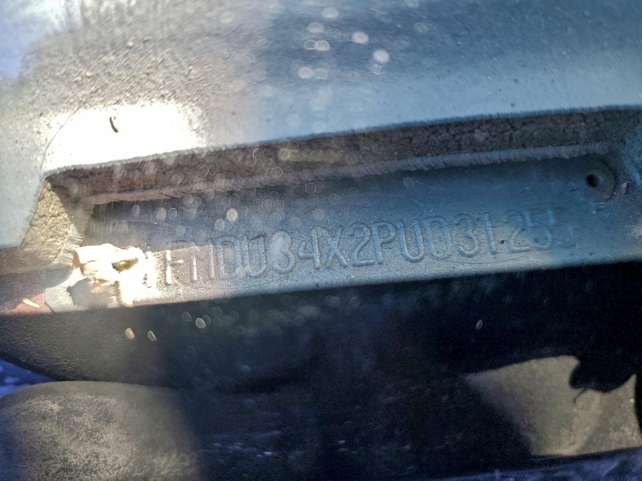 Ford Explorer Image 9