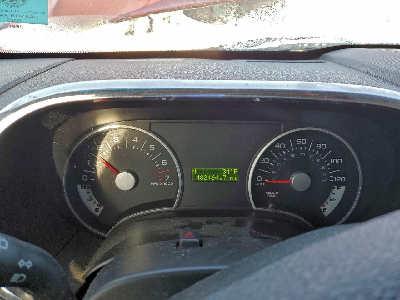 Ford Explorer Xlt Image 12